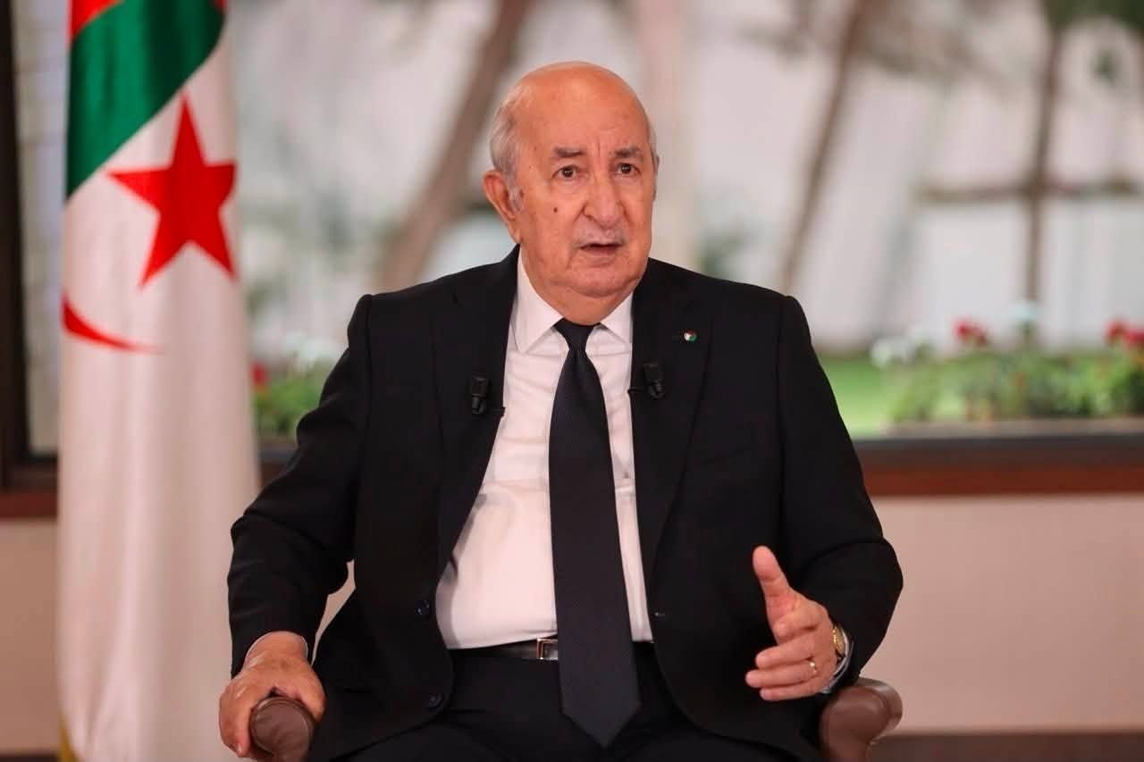 TEBBOUNE : « NOUS SOMMES PLEINEMENT ENGAGÉS AUX CÔTÉS DU MALI ET DU NIGER DANS LA LUTTE CONTRE LE TERRORISME »